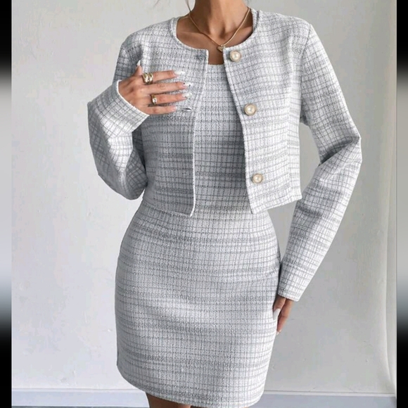 Women's Plaid Long Sleeve Single Breasted Short Elegant Jacket, Autumn/Winter - Picture 4 of 4